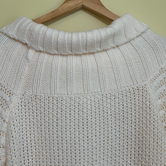 H & M | NWT Cream Chunky Knit Long Sleeve Cowl Neck Pointelle Sweater S - Picture 13 of 15